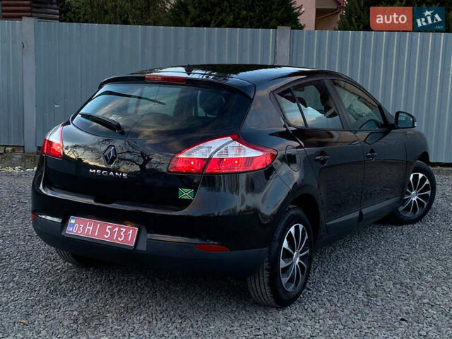 Рено Меган 2009 у Самборе на Automoto.ua Чорний Рено Меган, об'ємом двигуна 1.6 л та пробігом 208 тис. км за 6499 $, фото 33 на Automoto.ua