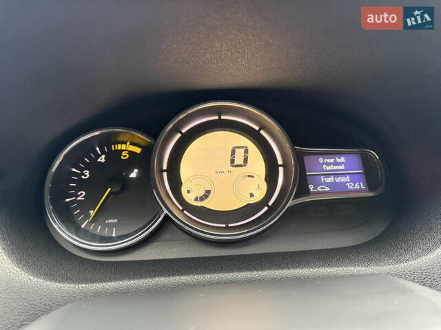 Черный Рено Меган, объемом двигателя 1.5 л и пробегом 261 тыс. км за 5500 $, фото 35 на Automoto.ua