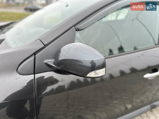 Черный Рено Меган, объемом двигателя 1.5 л и пробегом 268 тыс. км за 5300 $, фото 7 на Automoto.ua