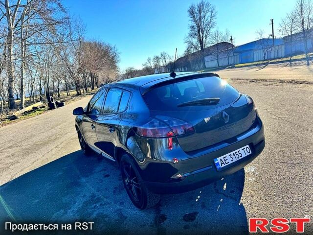 Чорний Рено Меган, об'ємом двигуна 1.5 л та пробігом 270 тис. км за 7500 $, фото 4 на Automoto.ua