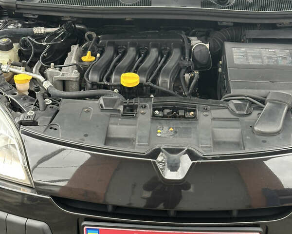 Черный Рено Меган, объемом двигателя 1.6 л и пробегом 162 тыс. км за 7399 $, фото 7 на Automoto.ua