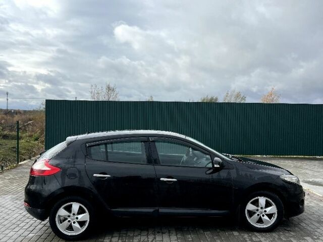 Рено Меган 2009 в Львове на Automoto.ua Черный Рено Меган, объемом двигателя 1.5 л и пробегом 261 тыс. км за 6300 $, фото 7 на Automoto.ua