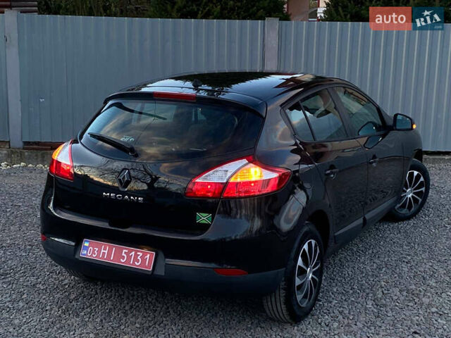 Рено Меган 2009 у Самборе на Automoto.ua Чорний Рено Меган, об'ємом двигуна 1.6 л та пробігом 208 тис. км за 6499 $, фото 36 на Automoto.ua