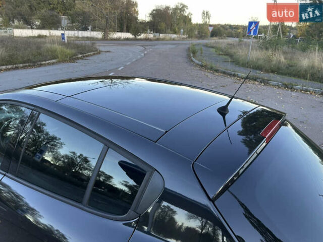 Рено Меган 2009 в Сарнах на Automoto.ua Черный Рено Меган, объемом двигателя 1.9 л и пробегом 310 тыс. км за 6200 $, фото 13 на Automoto.ua