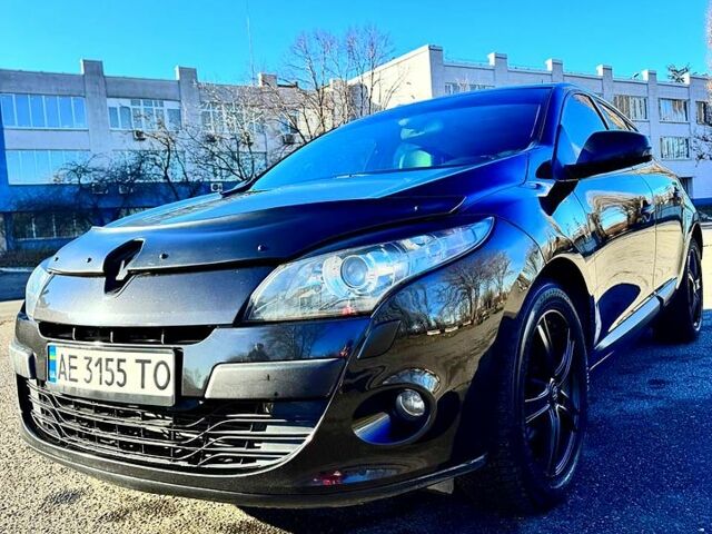 Чорний Рено Меган, об'ємом двигуна 1.5 л та пробігом 270 тис. км за 7500 $, фото 1 на Automoto.ua