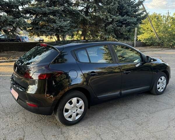 Черный Рено Меган, объемом двигателя 1.6 л и пробегом 204 тыс. км за 6500 $, фото 4 на Automoto.ua