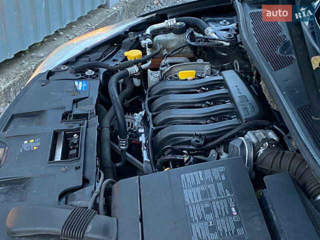 Рено Меган 2009 у Самборе на Automoto.ua Чорний Рено Меган, об'ємом двигуна 1.6 л та пробігом 208 тис. км за 6499 $, фото 90 на Automoto.ua