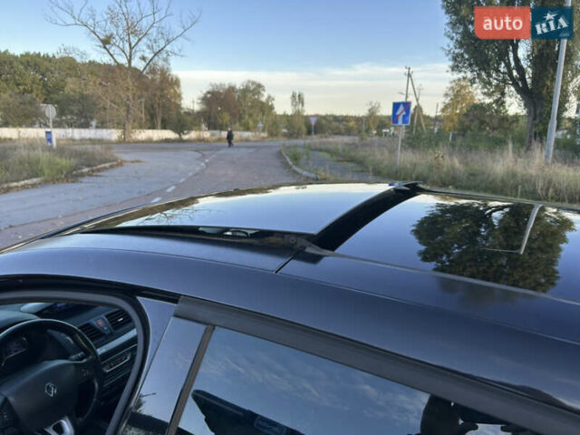 Рено Меган 2009 в Сарнах на Automoto.ua Черный Рено Меган, объемом двигателя 1.9 л и пробегом 310 тыс. км за 6200 $, фото 12 на Automoto.ua