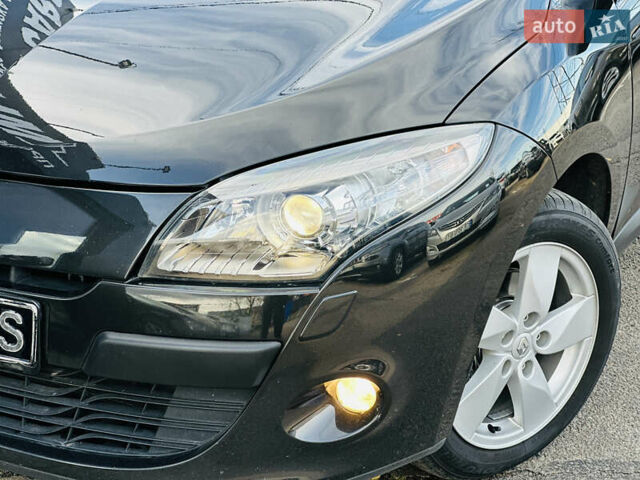 Рено Меган 2009 у Харкові на Automoto.ua Чорний Рено Меган, об'ємом двигуна 1.6 л та пробігом 184 тис. км за 7100 $, фото 2 на Automoto.ua