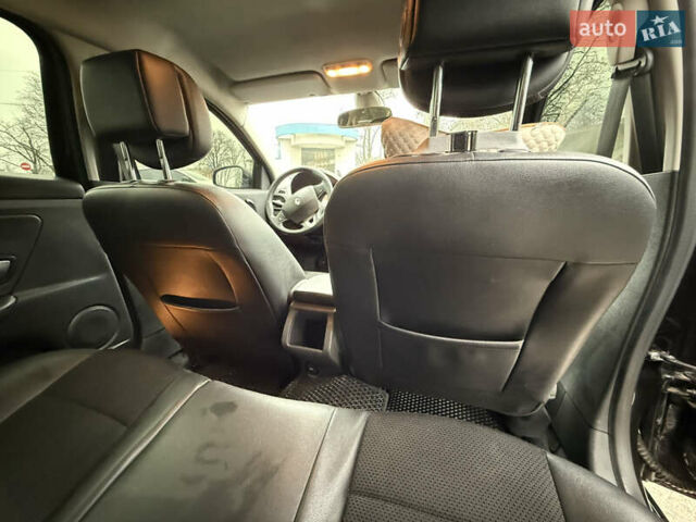 Черный Рено Меган, объемом двигателя 1.5 л и пробегом 261 тыс. км за 5500 $, фото 28 на Automoto.ua