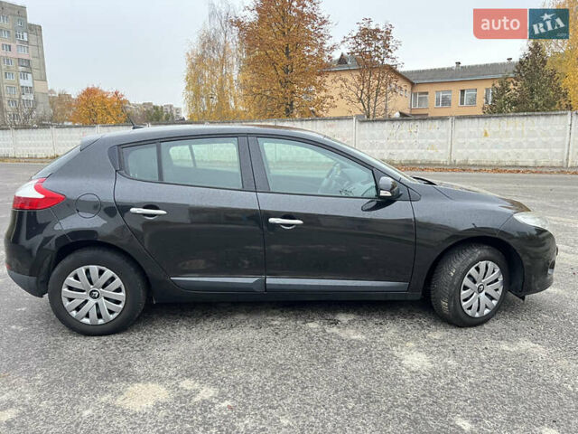 Черный Рено Меган, объемом двигателя 1.6 л и пробегом 161 тыс. км за 6150 $, фото 8 на Automoto.ua