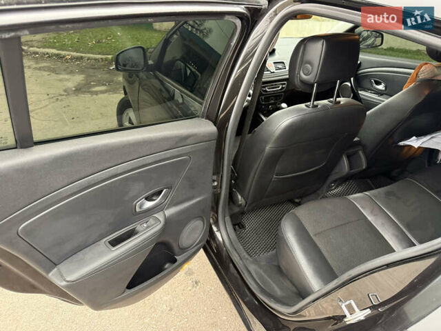 Черный Рено Меган, объемом двигателя 1.5 л и пробегом 261 тыс. км за 5500 $, фото 24 на Automoto.ua