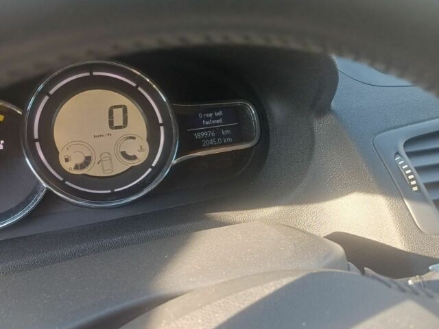 Черный Рено Меган, объемом двигателя 1.5 л и пробегом 190 тыс. км за 7500 $, фото 2 на Automoto.ua