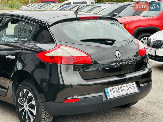 Рено Меган 2009 в Харькове на Automoto.ua Черный Рено Меган, объемом двигателя 1.6 л и пробегом 225 тыс. км за 7600 $, фото 14 на Automoto.ua