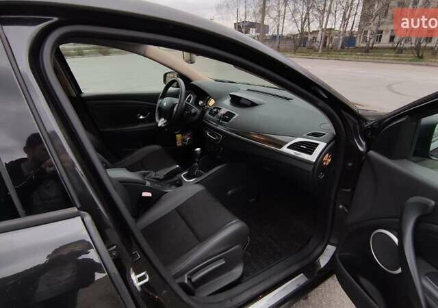 Чорний Рено Меган, об'ємом двигуна 1.5 л та пробігом 218 тис. км за 7200 $, фото 15 на Automoto.ua