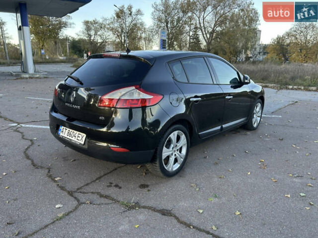 Рено Меган 2009 в Сарнах на Automoto.ua Черный Рено Меган, объемом двигателя 1.9 л и пробегом 310 тыс. км за 6200 $, фото 9 на Automoto.ua