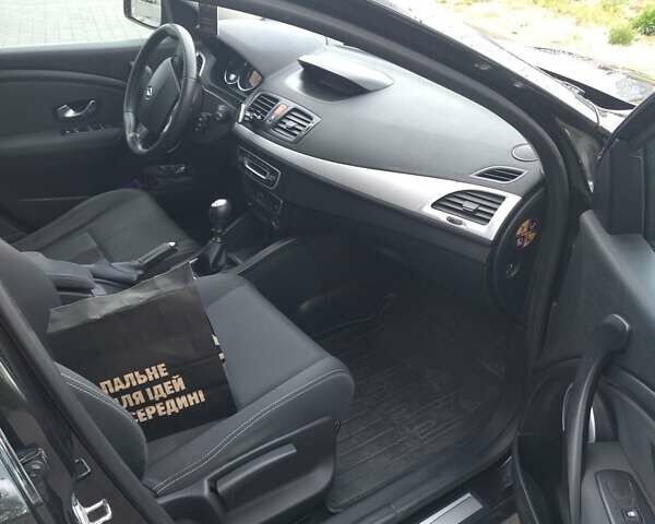 Чорний Рено Меган, об'ємом двигуна 1.5 л та пробігом 220 тис. км за 6200 $, фото 5 на Automoto.ua