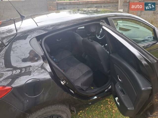 Рено Меган 2009 в Апостолове на Automoto.ua Черный Рено Меган, объемом двигателя 1.6 л и пробегом 137 тыс. км за 6800 $, фото 2 на Automoto.ua