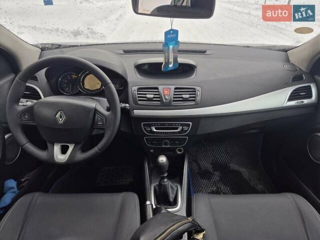 Черный Рено Меган, объемом двигателя 1.46 л и пробегом 357 тыс. км за 5750 $, фото 7 на Automoto.ua