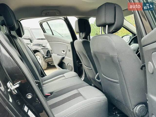 Рено Меган 2009 в Харькове на Automoto.ua Черный Рено Меган, объемом двигателя 1.6 л и пробегом 225 тыс. км за 7600 $, фото 19 на Automoto.ua