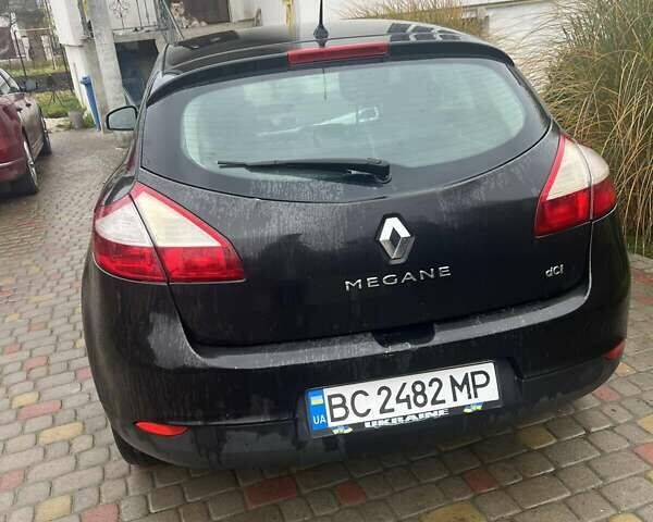 Чорний Рено Меган, об'ємом двигуна 1.46 л та пробігом 319 тис. км за 5000 $, фото 3 на Automoto.ua