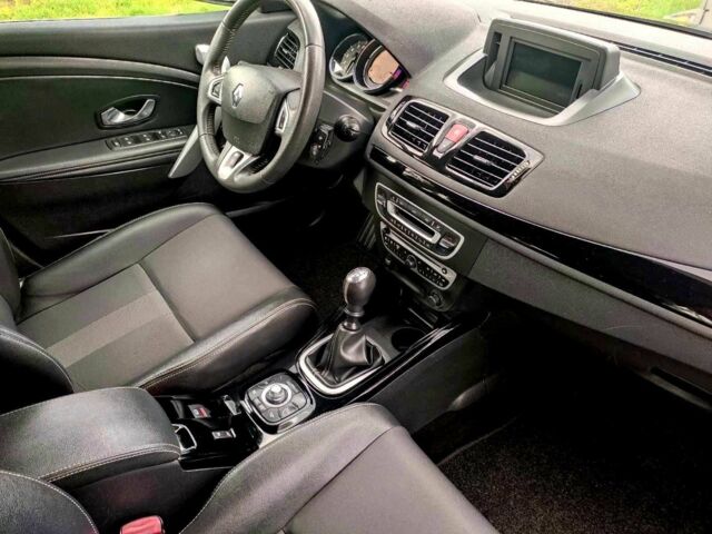 Черный Рено Меган, объемом двигателя 1.4 л и пробегом 198 тыс. км за 6500 $, фото 12 на Automoto.ua