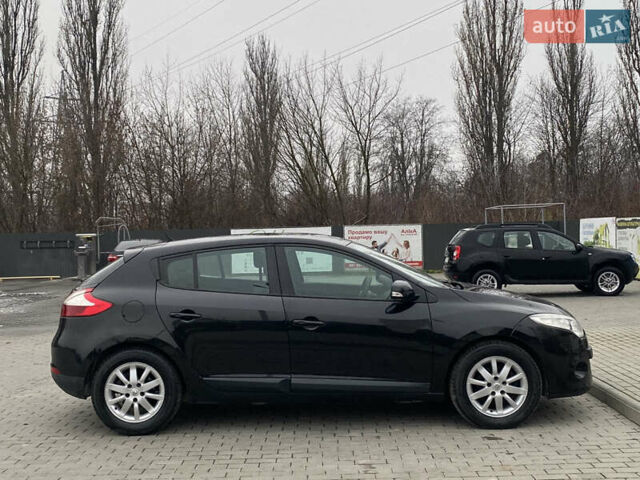 Чорний Рено Меган, об'ємом двигуна 1.6 л та пробігом 235 тис. км за 5499 $, фото 26 на Automoto.ua