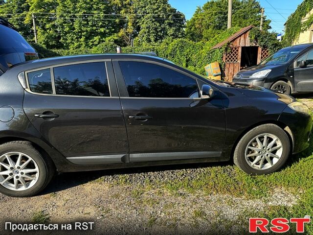 Черный Рено Меган, объемом двигателя 1.5 л и пробегом 354 тыс. км за 5200 $, фото 5 на Automoto.ua