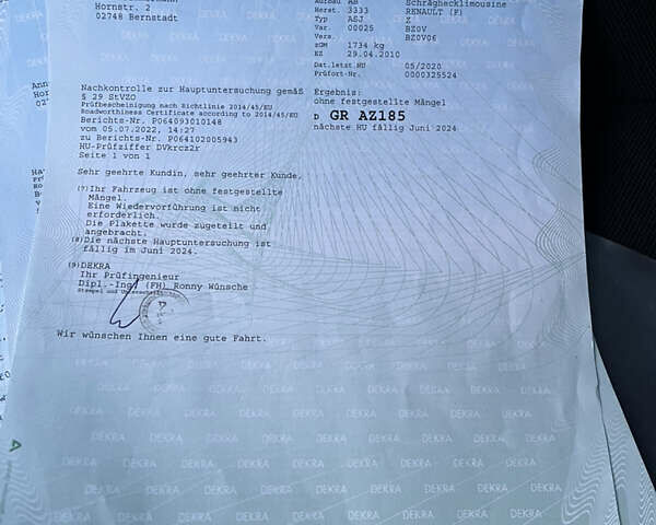 Чорний Рено Меган, об'ємом двигуна 1.6 л та пробігом 225 тис. км за 7150 $, фото 23 на Automoto.ua