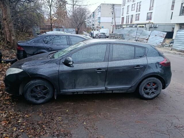 Черный Рено Меган, объемом двигателя 1.5 л и пробегом 3 тыс. км за 4300 $, фото 3 на Automoto.ua