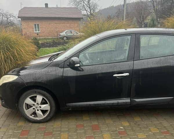 Чорний Рено Меган, об'ємом двигуна 1.46 л та пробігом 319 тис. км за 5000 $, фото 2 на Automoto.ua