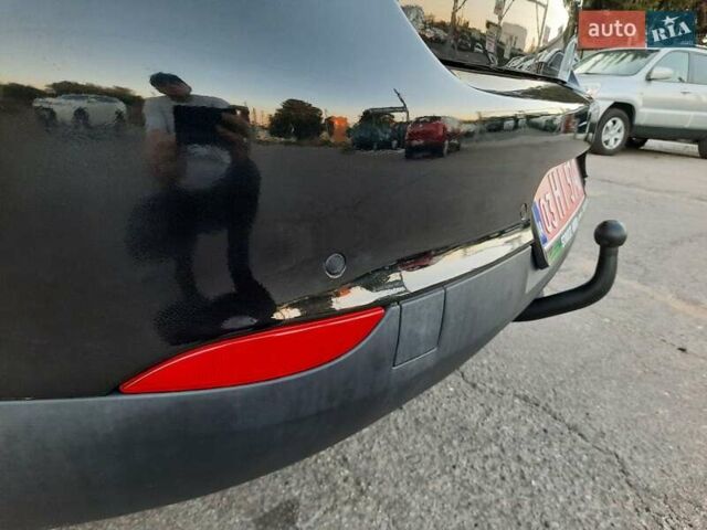 Чорний Рено Меган, об'ємом двигуна 1.6 л та пробігом 244 тис. км за 7400 $, фото 63 на Automoto.ua