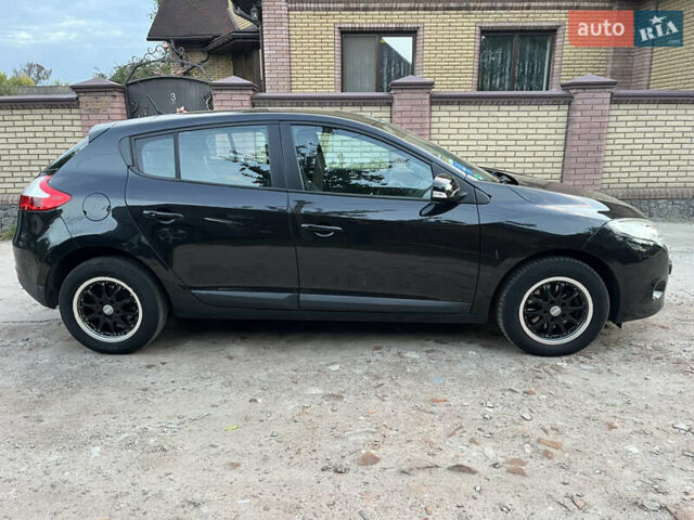 Чорний Рено Меган, об'ємом двигуна 1.6 л та пробігом 225 тис. км за 7150 $, фото 6 на Automoto.ua