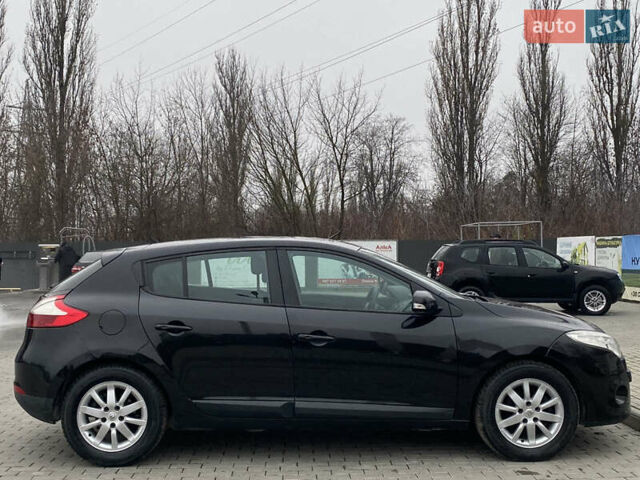 Чорний Рено Меган, об'ємом двигуна 1.6 л та пробігом 235 тис. км за 5499 $, фото 36 на Automoto.ua