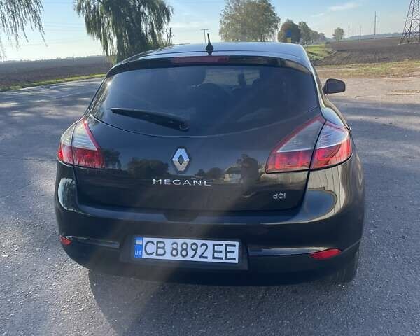 Черный Рено Меган, объемом двигателя 1.46 л и пробегом 279 тыс. км за 5400 $, фото 3 на Automoto.ua
