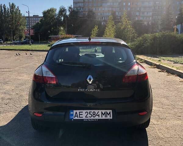 Черный Рено Меган, объемом двигателя 1.5 л и пробегом 232 тыс. км за 7500 $, фото 16 на Automoto.ua