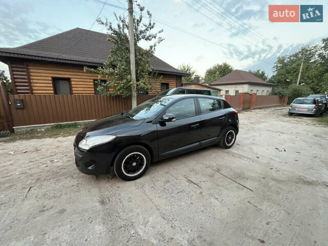 Чорний Рено Меган, об'ємом двигуна 1.6 л та пробігом 225 тис. км за 7150 $, фото 14 на Automoto.ua