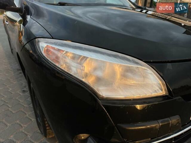 Черный Рено Меган, объемом двигателя 1.46 л и пробегом 240 тыс. км за 5900 $, фото 15 на Automoto.ua