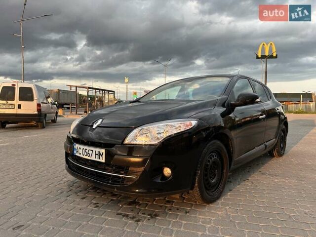 Черный Рено Меган, объемом двигателя 1.46 л и пробегом 240 тыс. км за 5900 $, фото 1 на Automoto.ua