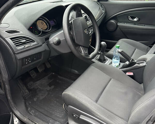 Чорний Рено Меган, об'ємом двигуна 1.5 л та пробігом 280 тис. км за 7200 $, фото 20 на Automoto.ua