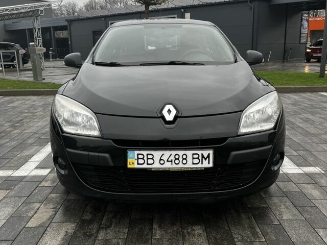 Чорний Рено Меган, об'ємом двигуна 1.6 л та пробігом 199 тис. км за 5500 $, фото 18 на Automoto.ua
