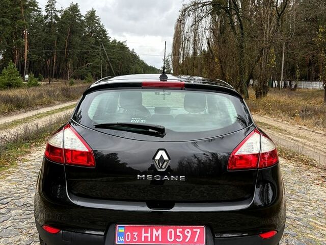 Чорний Рено Меган, об'ємом двигуна 1.6 л та пробігом 212 тис. км за 7500 $, фото 3 на Automoto.ua