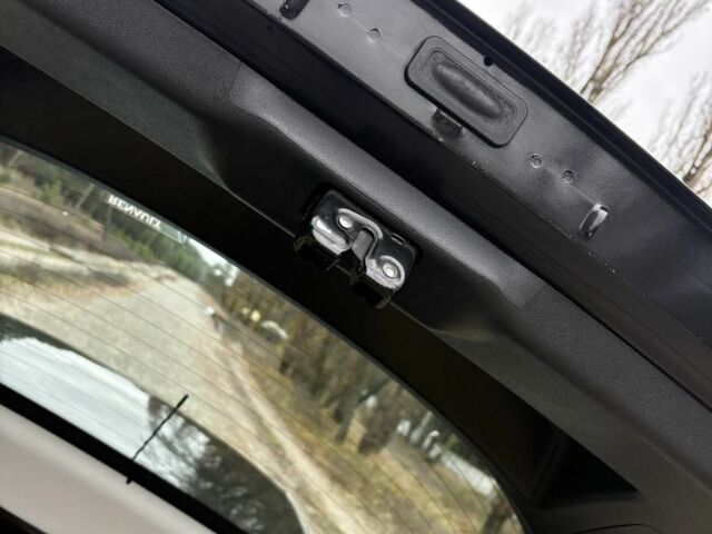 Чорний Рено Меган, об'ємом двигуна 0 л та пробігом 212 тис. км за 7500 $, фото 22 на Automoto.ua