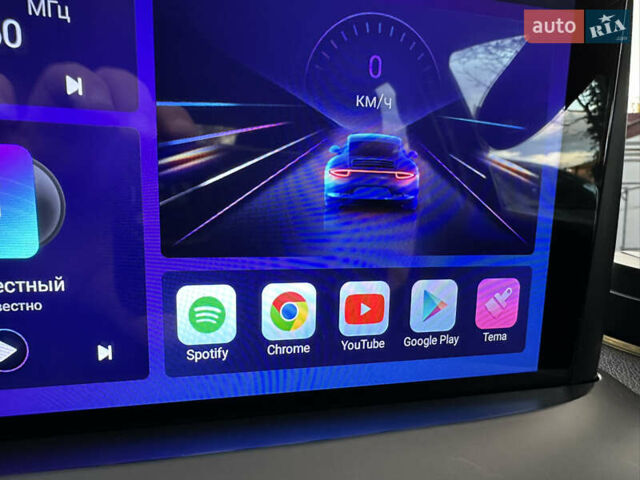 Рено Меган 2011 в Стрые на Automoto.ua Черный Рено Меган, объемом двигателя 1.6 л и пробегом 255 тыс. км за 6950 $, фото 86 на Automoto.ua