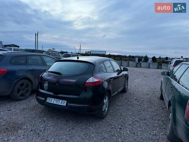 Черный Рено Меган, объемом двигателя 1.6 л и пробегом 260 тыс. км за 4099 $, фото 1 на Automoto.ua