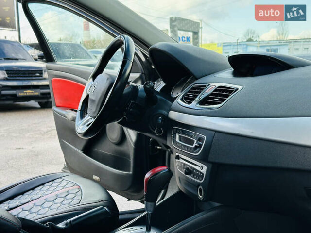 Черный Рено Меган, объемом двигателя 1.6 л и пробегом 250 тыс. км за 6500 $, фото 22 на Automoto.ua