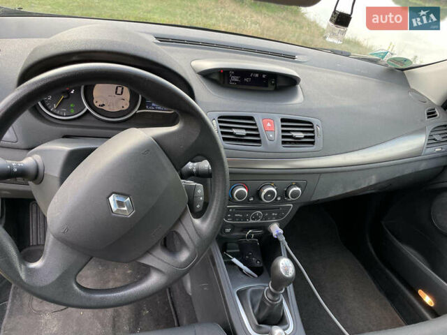 Черный Рено Меган, объемом двигателя 1.46 л и пробегом 217 тыс. км за 6500 $, фото 5 на Automoto.ua