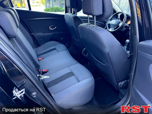 Черный Рено Меган, объемом двигателя 1.6 л и пробегом 182 тыс. км за 7200 $, фото 6 на Automoto.ua