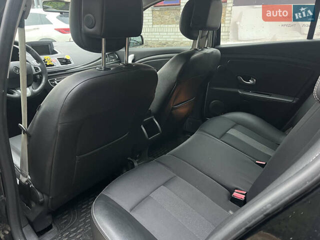 Черный Рено Меган, объемом двигателя 1.46 л и пробегом 267 тыс. км за 6999 $, фото 23 на Automoto.ua
