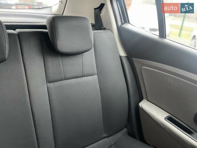 Черный Рено Меган, объемом двигателя 1.6 л и пробегом 108 тыс. км за 8000 $, фото 17 на Automoto.ua